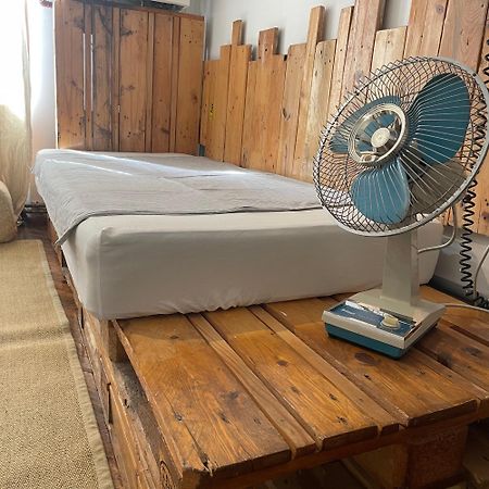 Victoria Poshtel Bucharestホステル エクステリア 写真