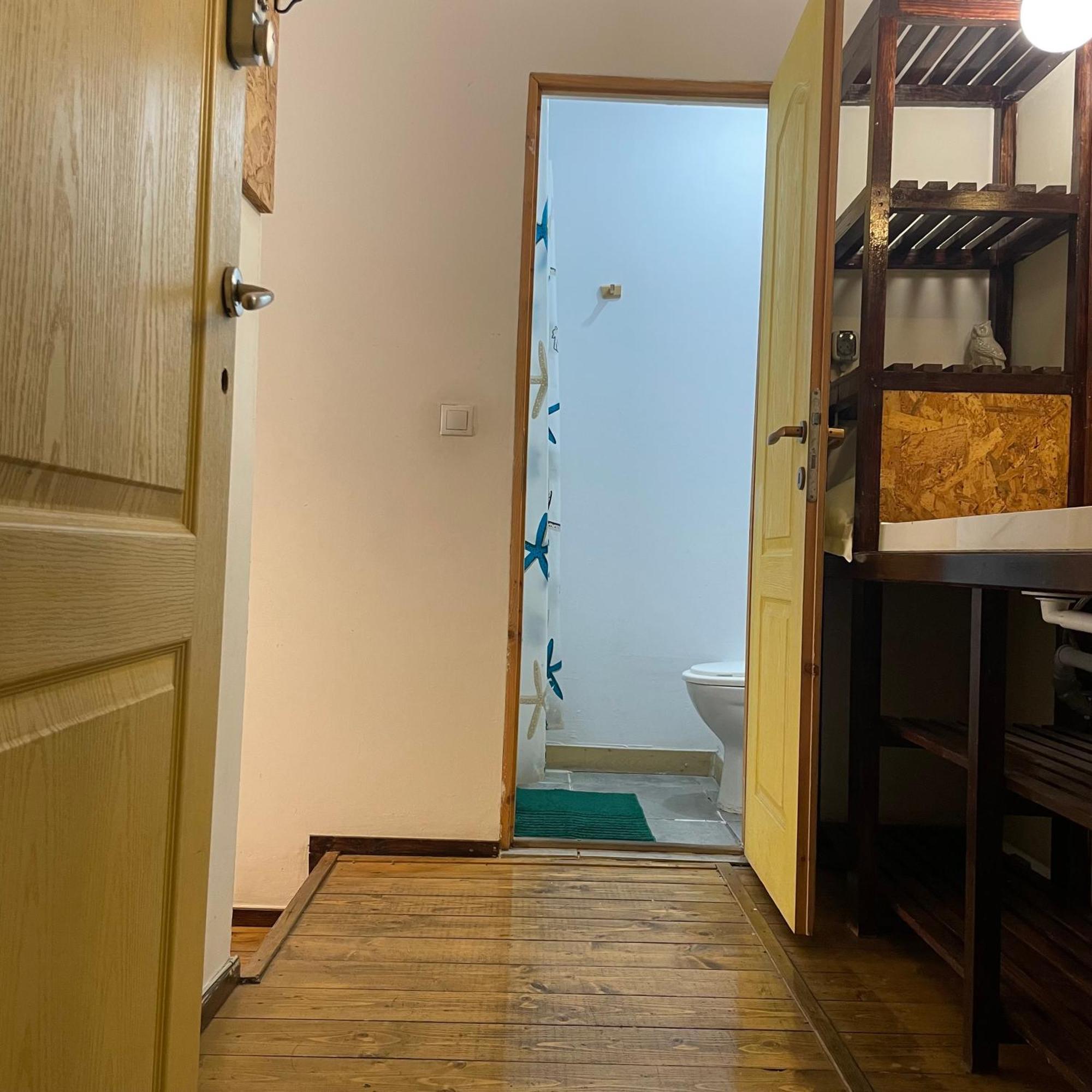 Victoria Poshtel Bucharestホステル エクステリア 写真