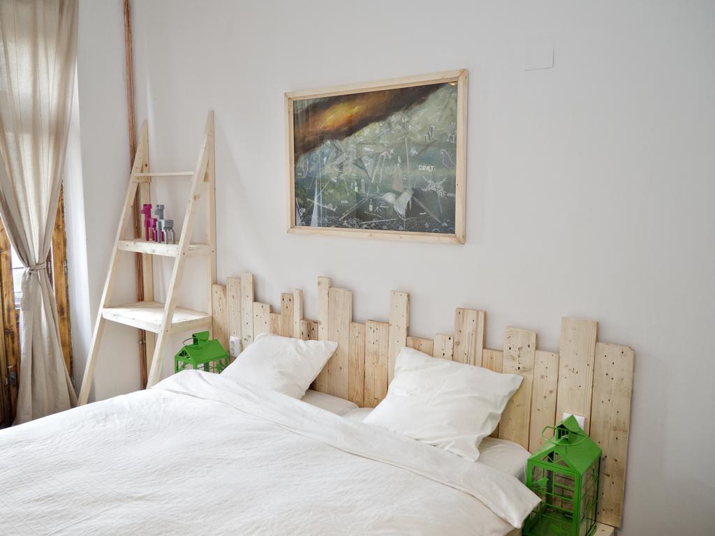 Victoria Poshtel Bucharestホステル 部屋 写真