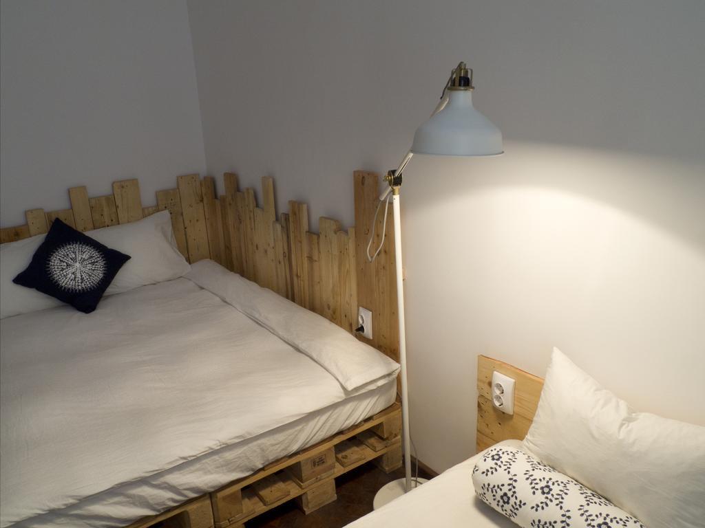 Victoria Poshtel Bucharestホステル 部屋 写真