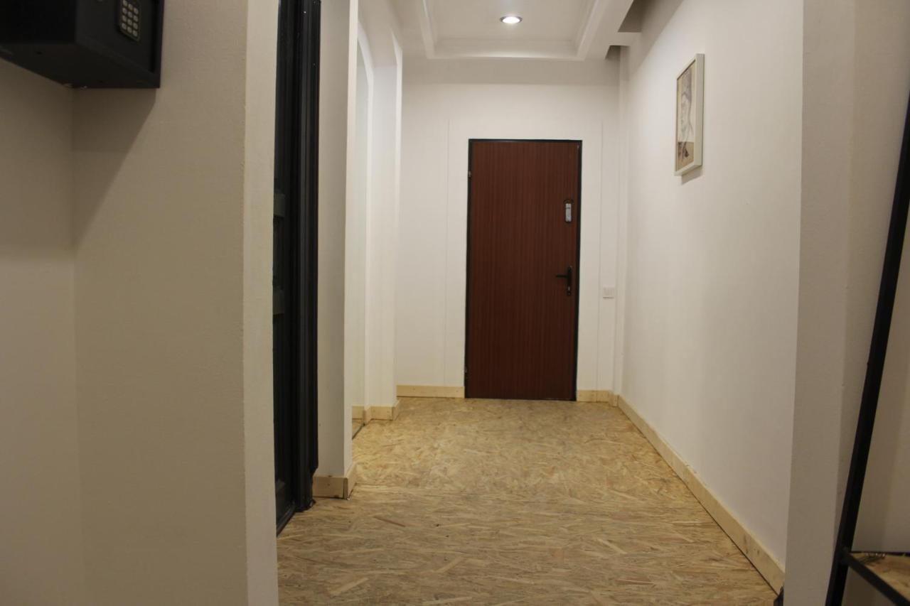 Victoria Poshtel Bucharestホステル エクステリア 写真